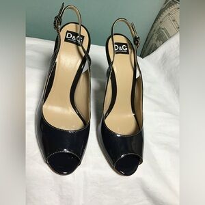 D&G Black Patent Leather Peep-Toe Slingback Heels Italy Sz 37 Authentic